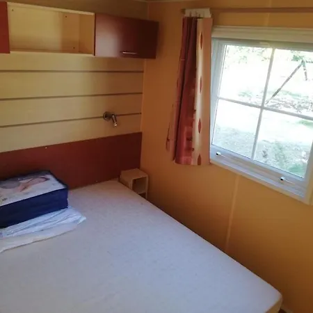 Camping Hebergements 
